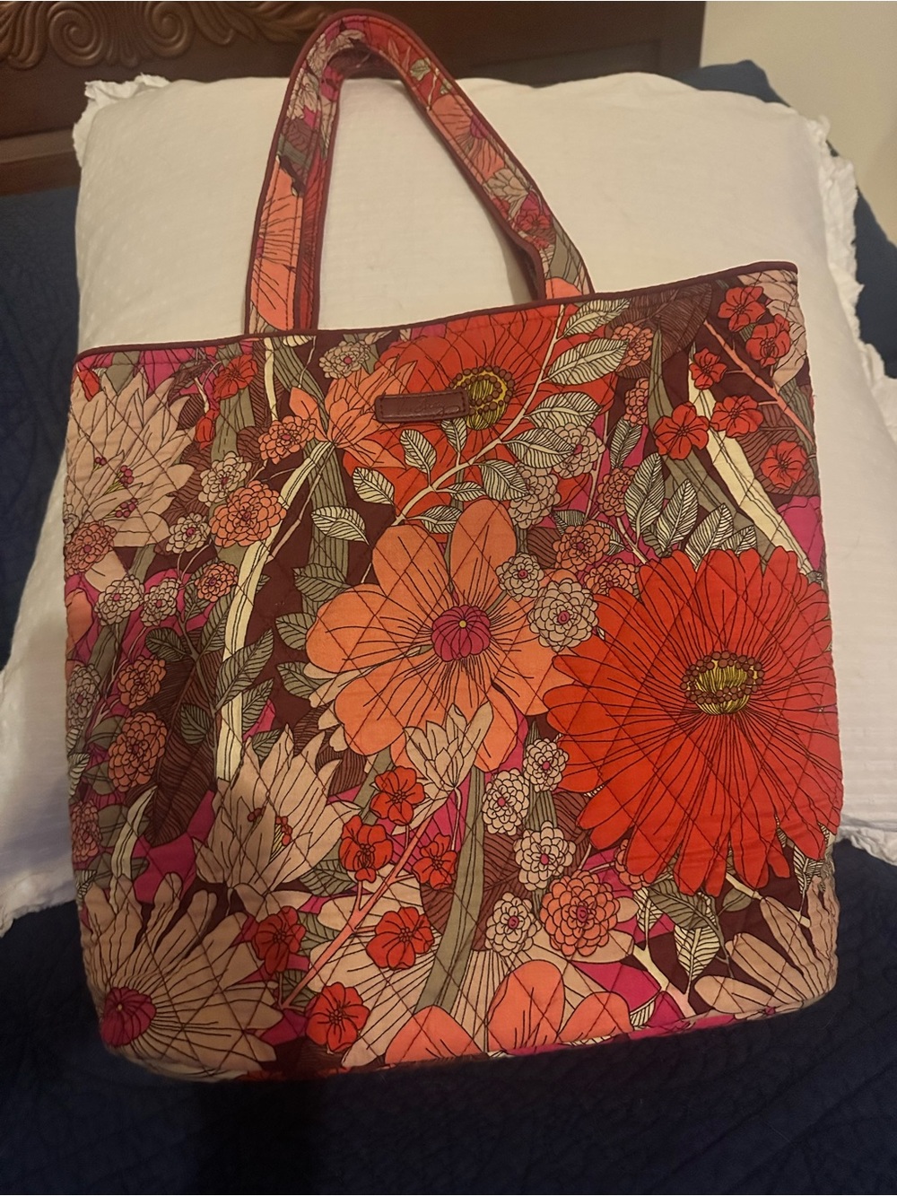 Vera Bradley “Vera” Tote. Floral Quilted Tote Bag in orange, pink, and maroon. - Picture 2 of 7